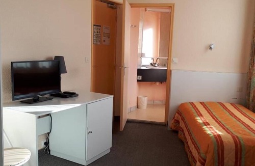 Cosne-Cours-sur-Loire Hotel | Hôtel Saint Christophe