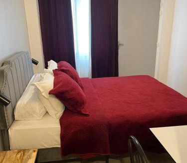 Rambouillet Hotel | Hôtel Saint - Charles