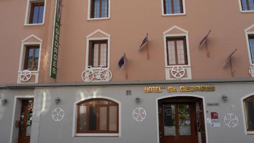 Saint-Jean-de-Maurienne Hotel | Hôtel Saint-Georges