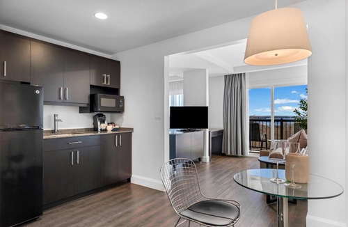 Shediac Hotel | Hôtel Shediac