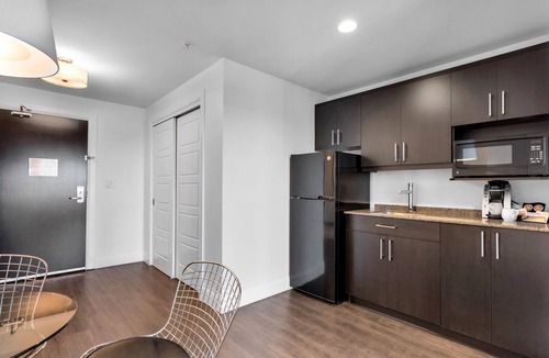 Shediac Hotel | Hôtel Shediac