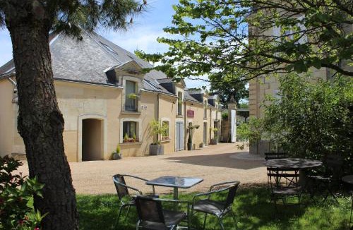 Le Puy-Notre-Dame Hotel | Hôtel & Spa Chai De La Paleine