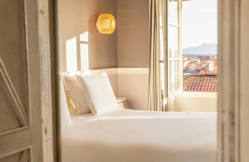 Biarritz City Centre Hotel | Hôtel St-Julien
