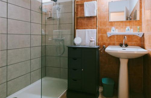 Saint-Paul-les-Dax Apartment | Hôtel Studios Les Acacias