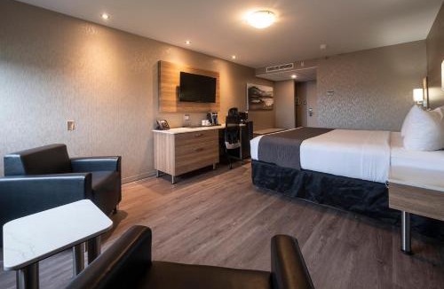 Les Rivieres Hotel | Hôtel & Suites Le Dauphin Québec