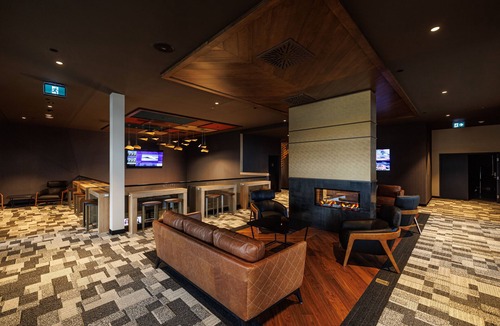 Riviere Du Loup Hotel | Hôtel Universel in Rivière-du-Loup
