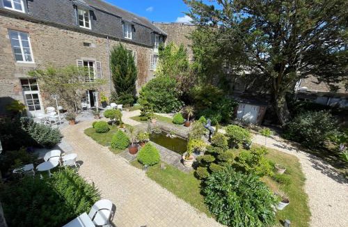 Pontorson Hotel | Hôtel Victor Hugo