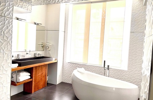 Pontorson Hotel | Hôtel Victor Hugo