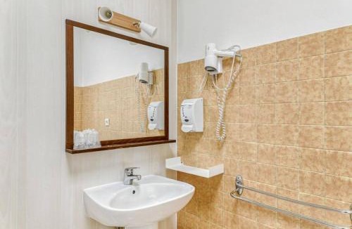 La Peyrade Hotel | Hôtel Vila