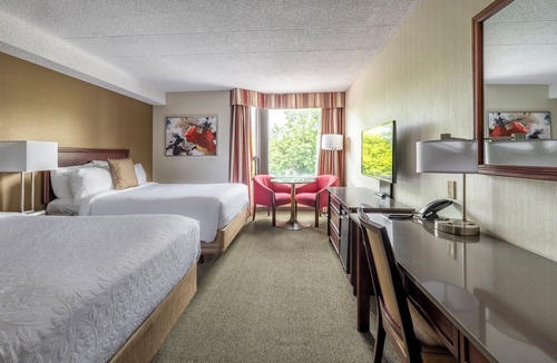 Boucherville Hotel | Hôtel WelcomINNS