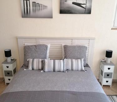 Saint-Medard-de-Mussidan House | Hôtes de l'Isle