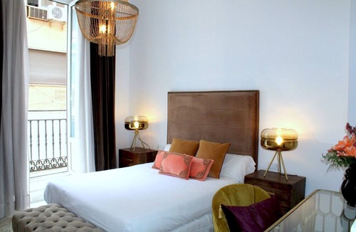 Alfalfa Hotel | H Doble Roomsole - One Bedroom Hotel, Sleeps 2