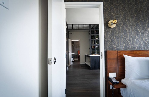 Wilshire Center Hotel | H Hotel