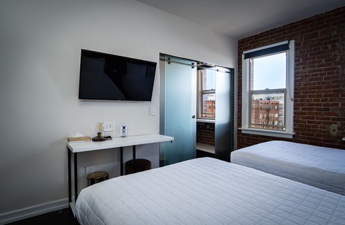 Wilshire Center Hotel | H Hotel