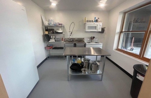 Mount Sterling House | H&M Retreats Hermann, MO