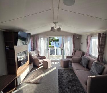 Par House | H05 Par Sands