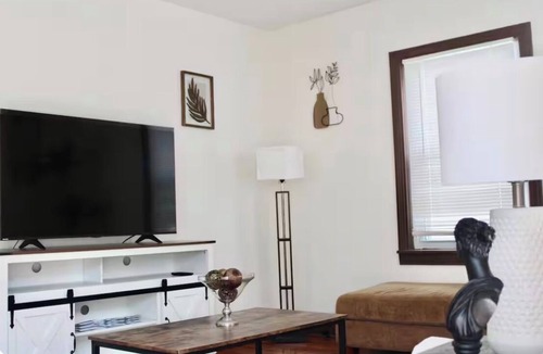 Audubon House | H1: Bourbon &Derby Getaway+Gift