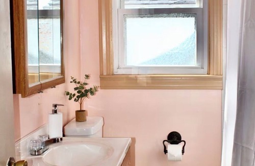 Audubon House | H1: Bourbon &Derby Getaway+Gift