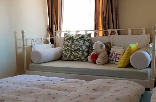 Mostoles Villa | H1-habitación Sublime Cama Doble Luminosa A/C Wifi