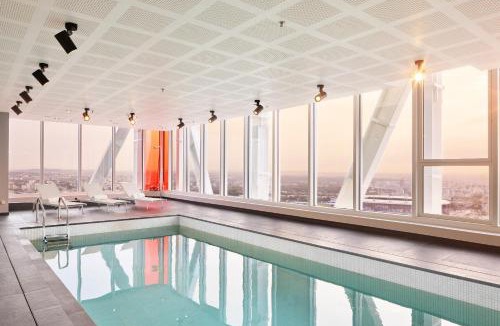 Saint-Denis Hotel | H4 Hotel Wyndham Paris Pleyel Resort