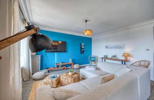 Secteur 3 Apartment | #HA Eaux Claires Angelica Parking