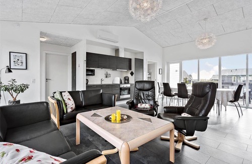 Hou House | HA150 Hals - Kystvejen 40