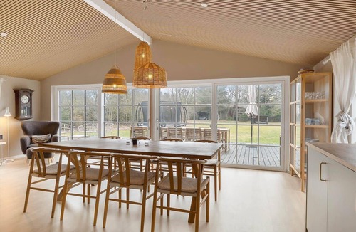 Hou House | HA403 Hals - Strandskadevej 14