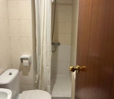 Figueres Apartment | Habitación doble privada en figueres