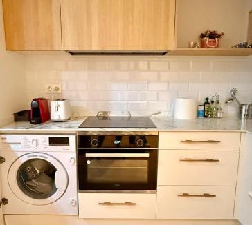 Iralabarri House | Habitación en apartamento con zonas comunes compartida H2