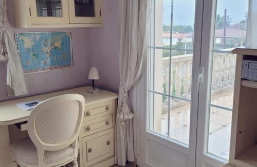El Roc de Sant Gaieta House | Habitación en la playa en mansión de lujo