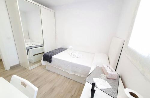 L'Hospitalet de Llobregat House | Habitaciónes bonitas y cómodas