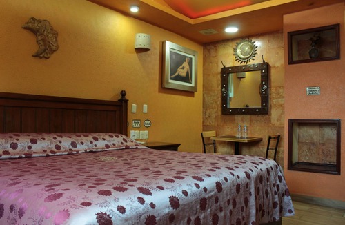 Villa Coapa Hotel | Habitación Sencilla Real Azteca
