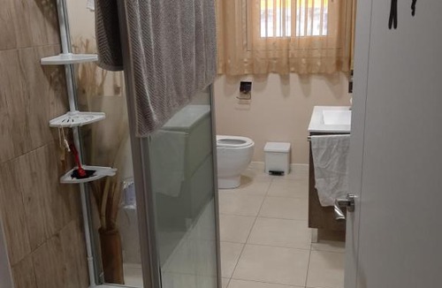 Tarrega Apartment | Habitacion doble en casa compartida con anfitriones