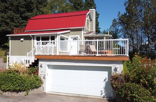 Baie-St-Paul Ski Chalet | Habitat 175 - Country house, river view