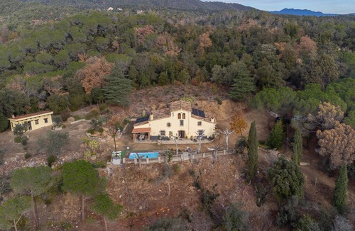 Santa Coloma de Farners Cottage | HABITATGE D'ÚS TURÍSTIC CAN BALDIRI: SPECIAL OFFERS
