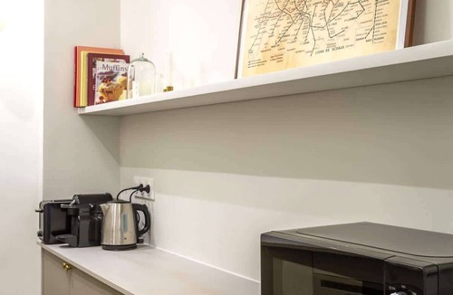 Quartier de la Plaine-de-Monceaux Apartment | Habitat Parisien - Courcelles Parc Monceau