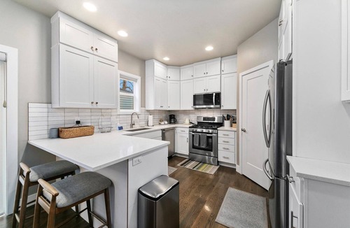 Sunset House | #HabitueHomes - The Stone's Throw