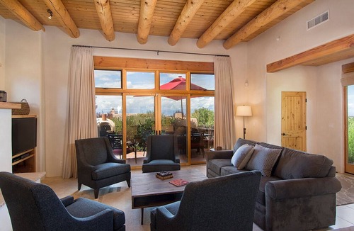 Tesuque Condo | Hacienda Artist Paradise - Luxury Villa with Mountain Views
