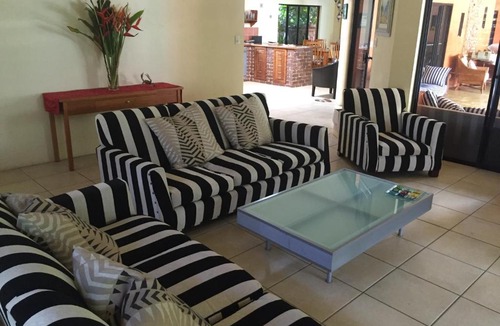 Cooya Beach House | Hacienda Cooya Beach