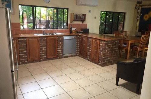 Cooya Beach House | Hacienda Cooya Beach