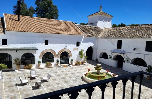 Montellano House | Hacienda de Olivar built in 1802, ideal to disconnect.