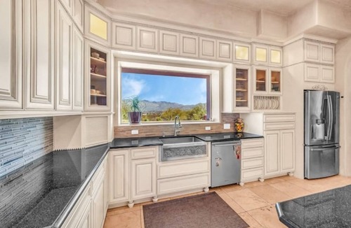 Houghton House | Hacienda Foothills Mansion