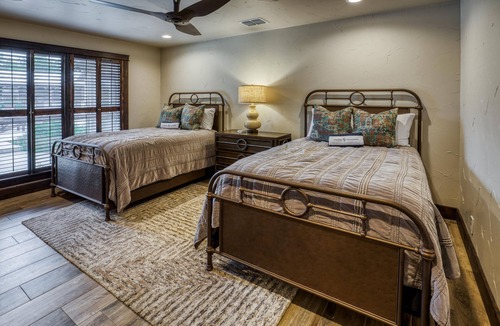 Hondo Cabin | Hacienda Lodge