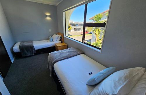 Palmerston North Hotel | Hacienda Motor Lodge