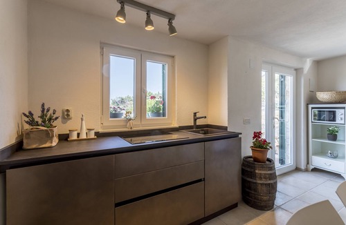Grohote House | Hacienda NOA/secluded estate/practice golf/enjoy the view and great pool