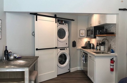 Walnut Creek House | Hacienda Studio | Entire Studio