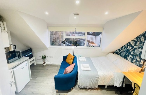 Upper Clapton Apartment | Hackney Studios by Sleepy - Studio Flat 13