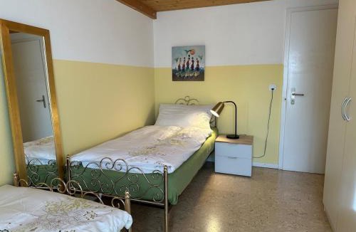 Uetendorf House | Hadassa