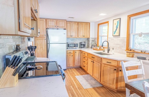 Fort Ann House | Hadlock Ridge