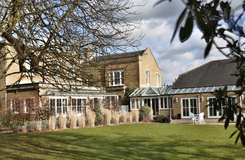 Tonbridge Hotel | Hadlow Manor